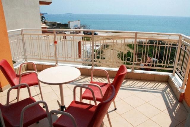 Avra Apartments Limenaria  Chambre photo